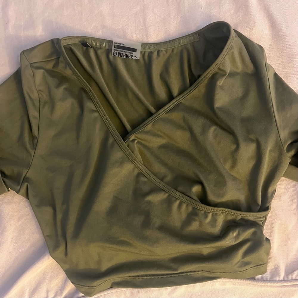 Gym shark cover up sport Size M